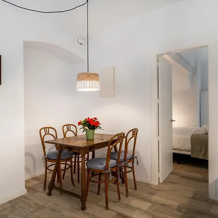 Alta House 3 Calas